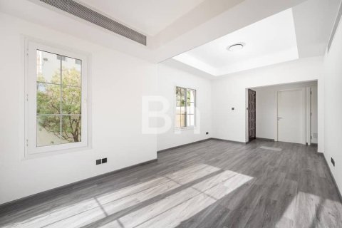 Villa à louer à The Springs, Dubai, EAU 3 chambres, 367 m2 № 645304 - photo 2