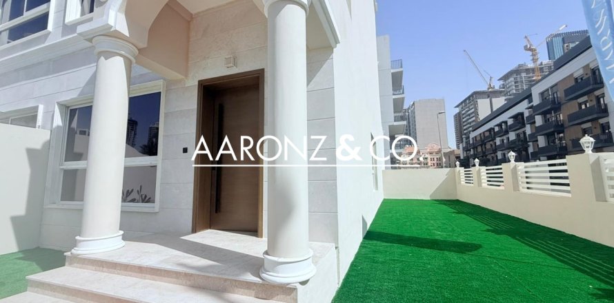 Kamienica w Jumeirah Village Circle, Dubai, ZEA 4 sypialnie, 201 mkw. nr 691982