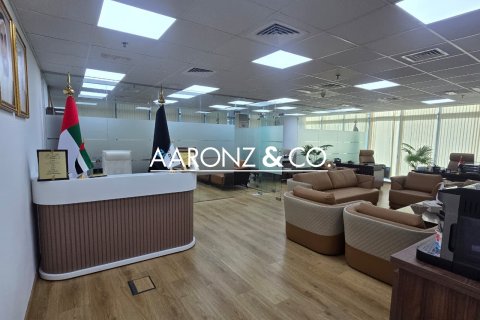 Oficina en alquiler en Business Bay, Dubai, EAU 101 m2 № 691984 - foto 2