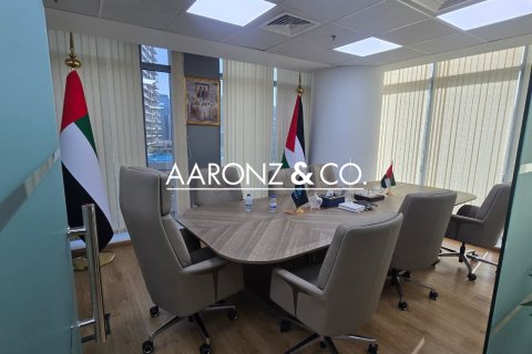 Oficina en alquiler en Business Bay, Dubai, EAU 101 m2 № 691984 - foto 4