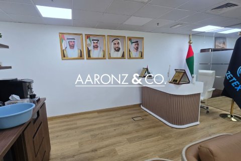 Oficina en alquiler en Business Bay, Dubai, EAU 101 m2 № 691984 - foto 3