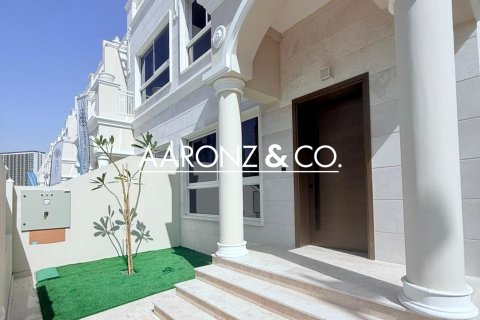 Townhouse di Jumeirah Village Circle, Dubai, UEA 4 kamar tidur, 155 m2 nomor 691983 - foto 2