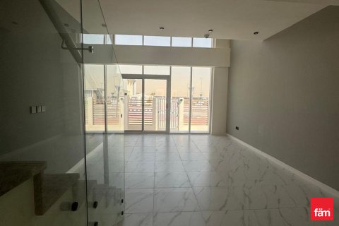 Vilă de închiriat în Dubai, EAU 2 dormitoare, 133.4 mp. №691238 - poză 10