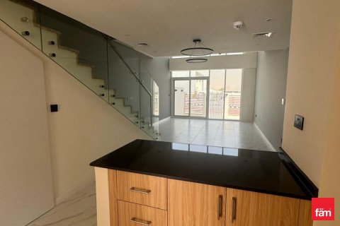 Vilă de închiriat în Dubai, EAU 2 dormitoare, 133.4 mp. №691238 - poză 2