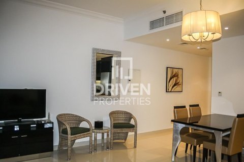 Apartmen di Business Bay, Dubai, UAE 1 bilik tidur, 90 meter persegi № 601759 - foto 6