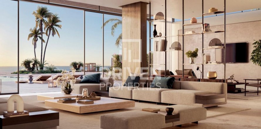 Apartment in Deira, Dubai, UAE 3 bedrooms, 246 sq.m. № 601761