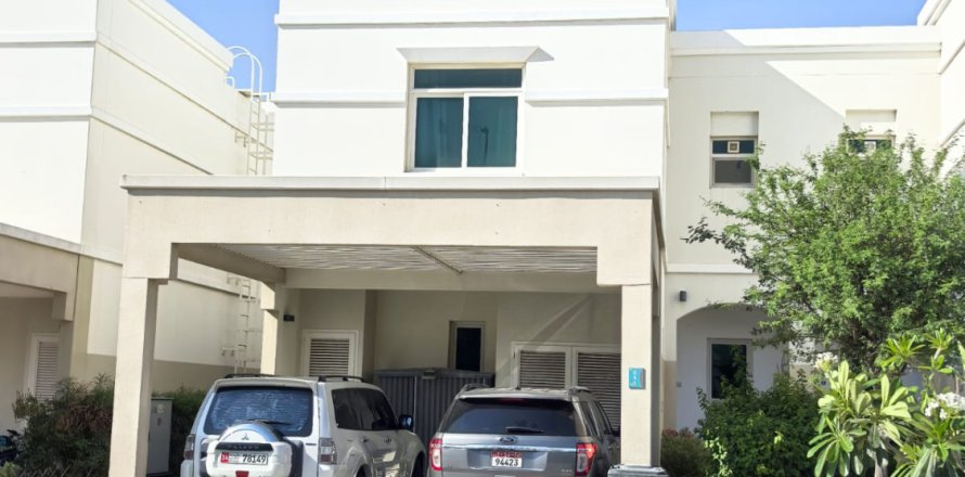 Townhouse i Al Ghadeer, Abu Dhabi, UAE 2 soveværelser, 185 kvm № 716860