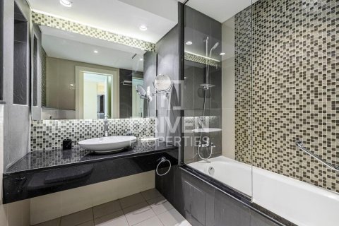 Wohnung zur Miete in Downtown Dubai (Downtown Burj Dubai), Dubai, VAE 2 Schlafzimmer, 122.63 m2 Nr. 745618 - Foto 17