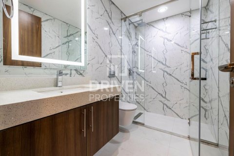 Lägenhet uthyres i Business Bay, Dubai, UAE 1 sovrum, 91.04 kvm Nr. 747010 - fotografi 12