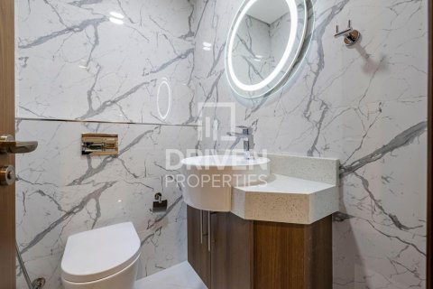Lägenhet uthyres i Business Bay, Dubai, UAE 1 sovrum, 91.04 kvm Nr. 747010 - fotografi 13