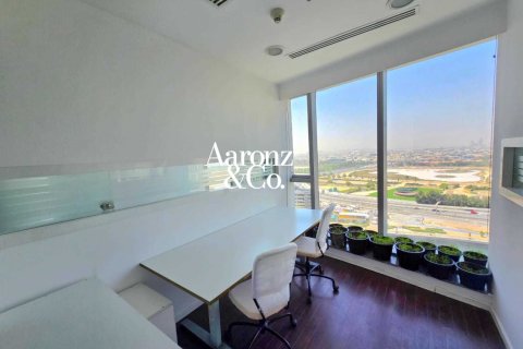 Biuro do wynajęcia w Business Bay, Dubai, ZEA 100 mkw., nr 693867 - zdjęcie 3
