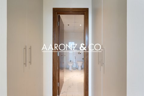 Apartamento en alquiler en Business Bay, Dubai, EAU 4 dormitorios, 276 m2 № 693870 - foto 11