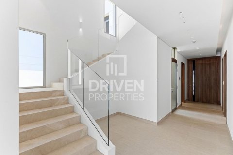 Vila di Jumeirah Park, Dubai, UAE 5 bilik tidur, 696.12 meter persegi № 767697 - foto 9
