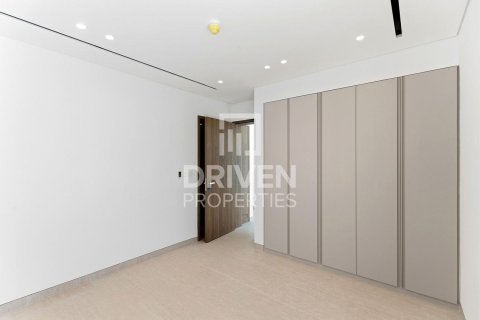 Vila di Jumeirah Park, Dubai, UAE 5 bilik tidur, 696.12 meter persegi № 767697 - foto 2