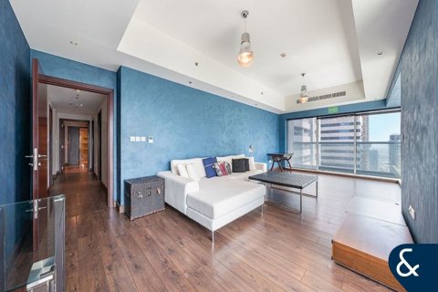 Dubai Marina, Dubai, संयुक्त अरब अमीरात में अपार्टमेंट, 3 बेडरूम, 361 वर्ग मीटर, संख्या 698432 - फ़ोटो 1