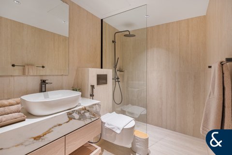 Apartemen di THE LOFTS di Downtown Dubai (Downtown Burj Dubai), UEA 1 kamar tidur, 64 m2 nomor 698435 - foto 14