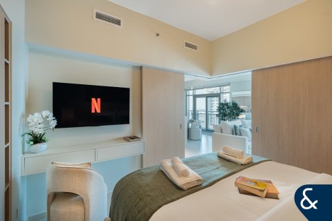 Apartemen di THE LOFTS di Downtown Dubai (Downtown Burj Dubai), UEA 1 kamar tidur, 64 m2 nomor 698435 - foto 9