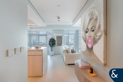 Apartemen di THE LOFTS di Downtown Dubai (Downtown Burj Dubai), UEA 1 kamar tidur, 64 m2 nomor 698435 - foto 13