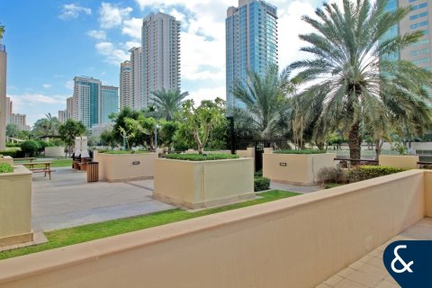 Apartament de vânzare în The Views, Dubai, EAU 2 dormitoare, 188 mp.  №698438 - poză 1