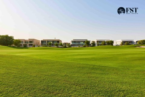 Land in Dubai Hills Estate, Dubai, UAE 1733.2 sq.m. № 566190 - photo 4