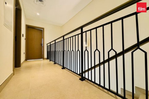 Shtëpi në qytet në Dubai, Emiratet e Bashkuara Arabe 4 dhoma gjumi, 144 m2. № 760758 - Foto 6