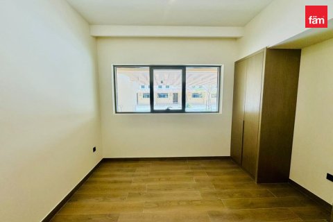 Shtëpi në qytet në Dubai, Emiratet e Bashkuara Arabe 4 dhoma gjumi, 144 m2. № 760758 - Foto 2