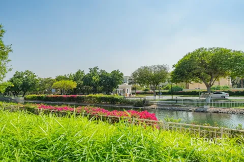 Vila v The Springs, Dubai, SAE 3 spálne, 209 m2 č. 649988 - Fotografia 19