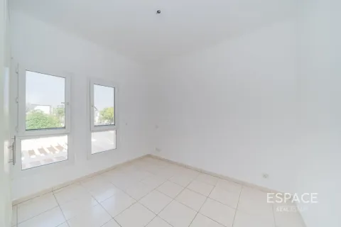 Vila v The Springs, Dubai, SAE 3 spálne, 209 m2 č. 649988 - Fotografia 12