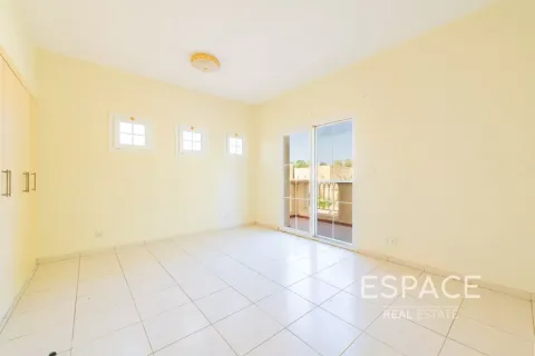 The Springs, Dubai, UAE의 임대용 빌라 침실 3개, 209제곱미터 번호 649986 - 사진 14