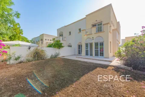 The Springs, Dubai, UAE의 임대용 빌라 침실 3개, 209제곱미터 번호 649986 - 사진 19