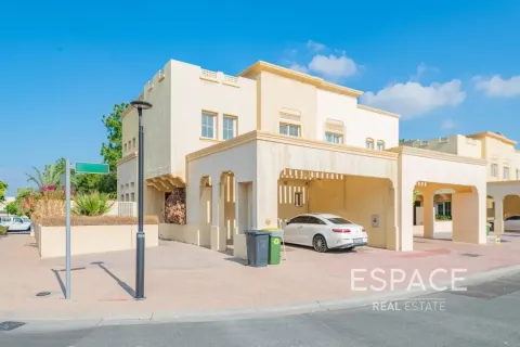 The Springs, Dubai, UAE의 임대용 빌라 침실 3개, 209제곱미터 번호 649986 - 사진 2