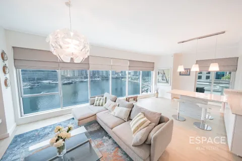Lägenhet uthyres i Dubai Marina, Dubai, UAE 2 sovrum, 154 kvm Nr. 649989 - fotografi 4