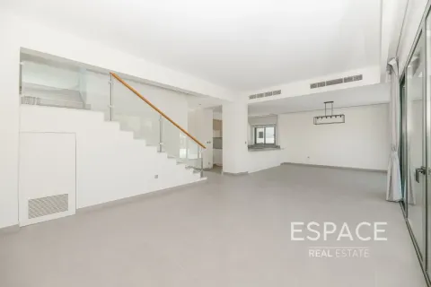 Villa itt: Dubai Hills Estate, EAE, 4 hálószoba, 398 m², azonosító: 649987 - fénykép 2