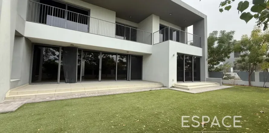 Villa itt: Dubai Hills Estate, EAE, 4 hálószoba, 398 m², azonosító: 649987