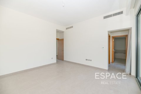 Villa itt: Dubai Hills Estate, EAE, 4 hálószoba, 398 m², azonosító: 649987 - fénykép 11