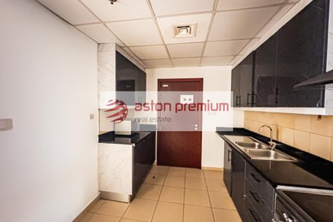 Apartamento en alquiler en Jumeirah Beach Residence, Dubai, EAU 3 dormitorios, 175 m2 № 686618 - foto 9