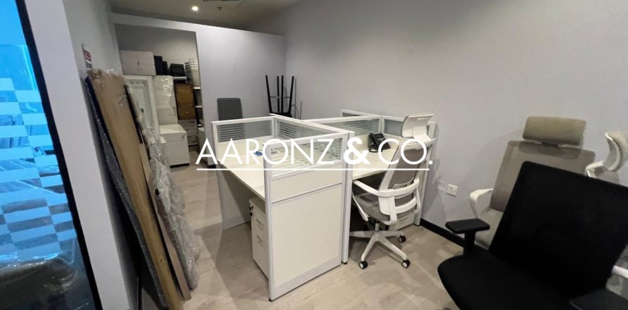 Kontor i Jumeirah Lake Towers, Dubai, Emiratene 97 kvm nr. 686668