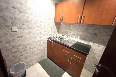 Kontor til leie i Jumeirah Lake Towers, Dubai, Emiratene 97 kvm Nr. 686668 - Foto 9