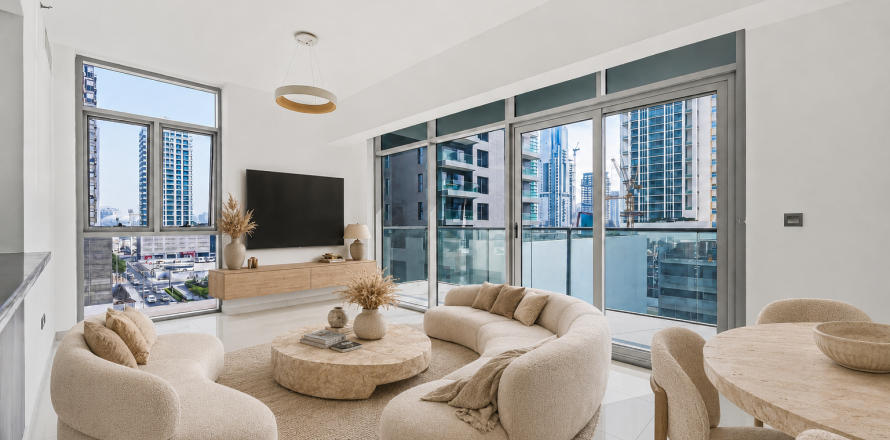 Jumeirah Village Circle、Dubai、UAEにあるマンション 2ベッドルーム、112.9 m2 No748283