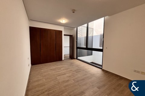 Vila u Al Furjan, Dubai, UAE 4 spavaćih soba, 224 m2 Br. 668391 - fotografija 10