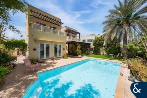 Meadows, Dubai, UAE의 임대용 빌라 침실 4개, 540제곱미터 번호 668381 - 사진 17