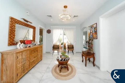 Meadows, Dubai, UAE의 임대용 빌라 침실 4개, 540제곱미터 번호 668381 - 사진 16