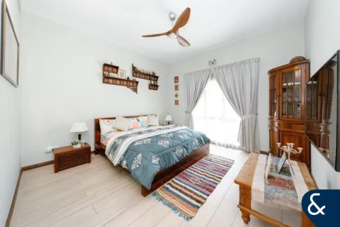 Meadows, Dubai, UAE의 임대용 빌라 침실 4개, 540제곱미터 번호 668381 - 사진 9