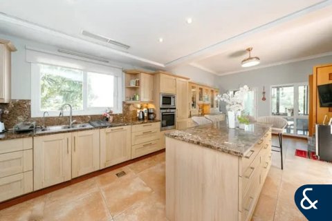 Meadows, Dubai, UAE의 임대용 빌라 침실 4개, 540제곱미터 번호 668381 - 사진 6