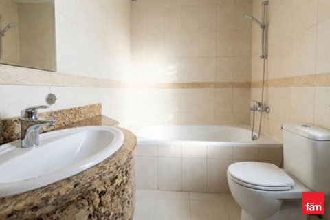 Пәтер Дубай Марина, БАӘ-да 2 жатын бөлмелер, 121.1 м² № 693035 - фото 16