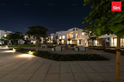 Σπίτι σε Dubai, ΗΑΕ 3 υπνοδωμάτια, 125.1 τ.μ. Αρ. 693034 - φωτογραφία 24