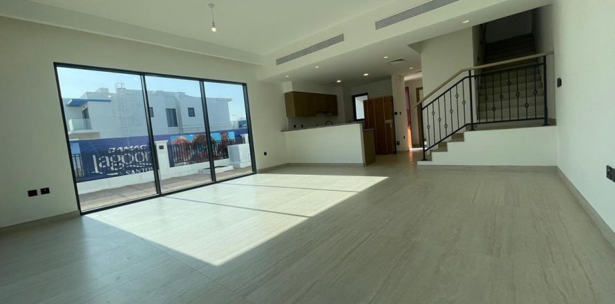 Townhouse di Dubai, UEA 5 kamar tidur, 298.8 m2 nomor 687314