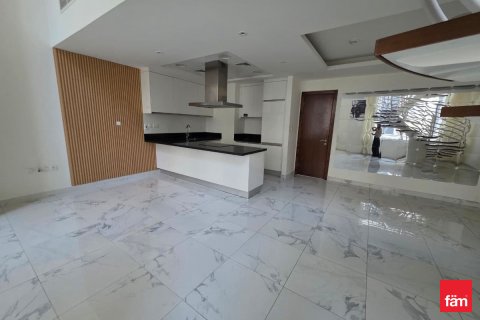 Dupleks u Business Bay, Dubai, UAE 1 spavaća soba, 136.5 m2 Br. 687315 - fotografija 3