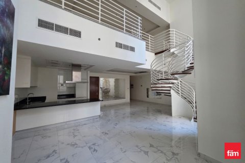 Dupleks u Business Bay, Dubai, UAE 136.5 m2, 1 spavaća soba Br. 687315