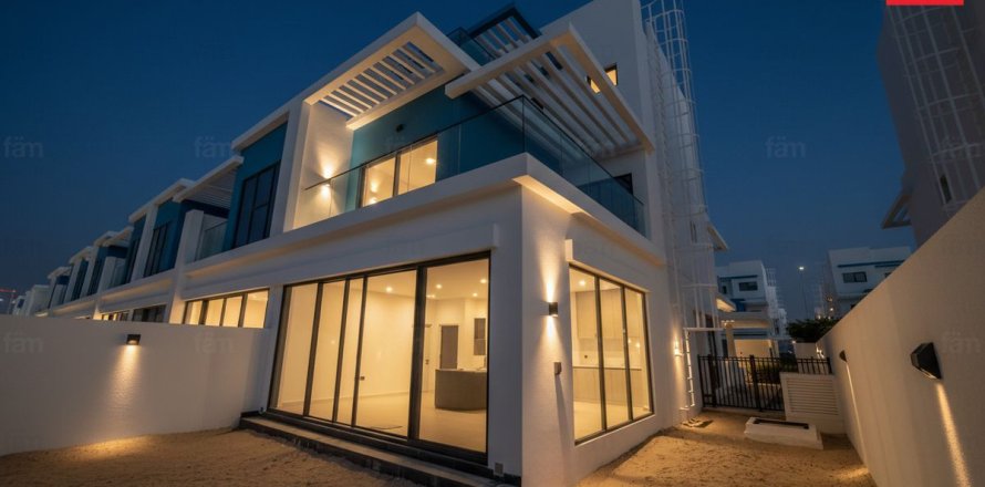 Dubai, UAE의 빌라 침실 5개, 219.6제곱미터 번호 687311